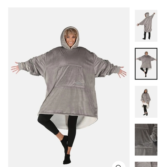 Comfy USA Other - The Comfy Unisex Lounge Set Hoodie Wearable Blanket With Slipper Socks